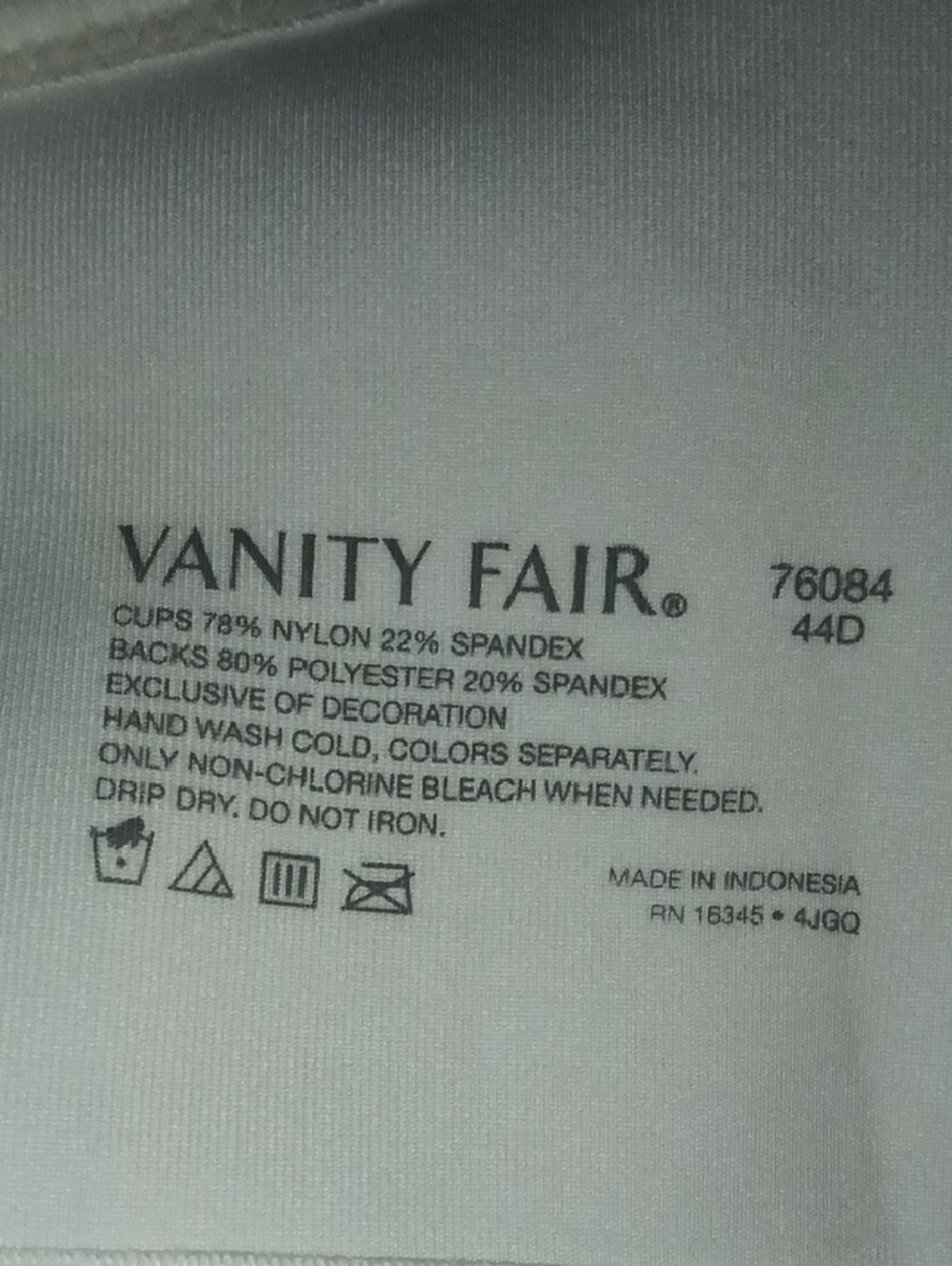 Vanity Fair Everyday Smooth Full-Coverage Underwire Bra - White NWT - Picture 5 of 5